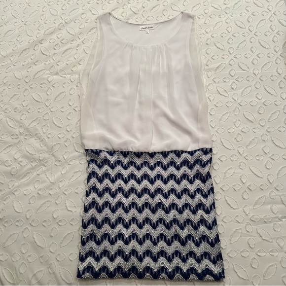Emerald Sundae Blue and White Lined Chevron Dress - Picture 1 of 5